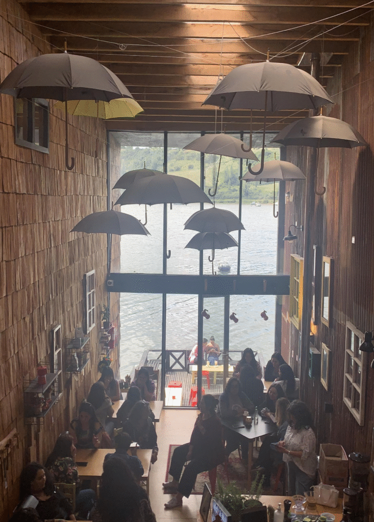 Celebrando este cierre de año en Café Bauda